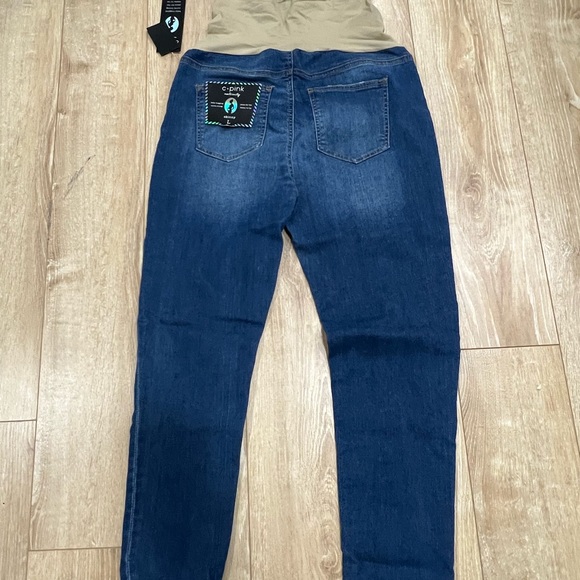 NWT - C pink Maternity jeans. Size L - Picture 3 of 7